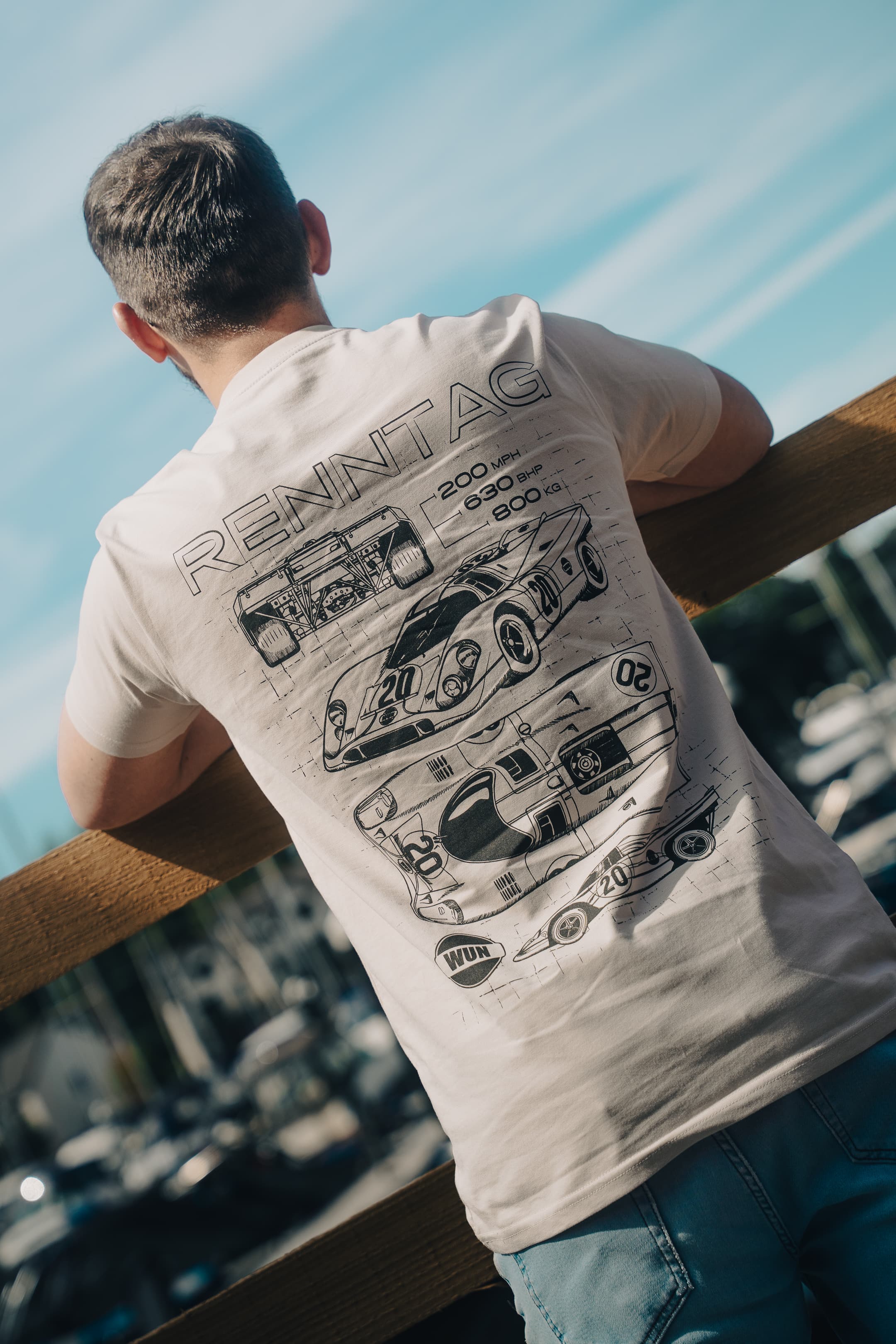 Renntag T-Shirt - Bone - renntag line-drawn car print across the back of the bone t-shirt